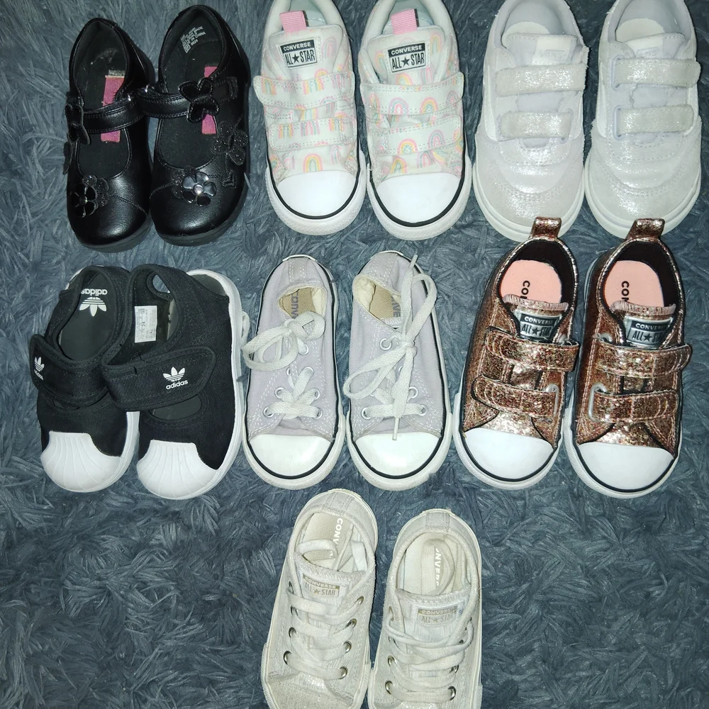 Adidas Black Kids Sneakers - Picture 1 of 7